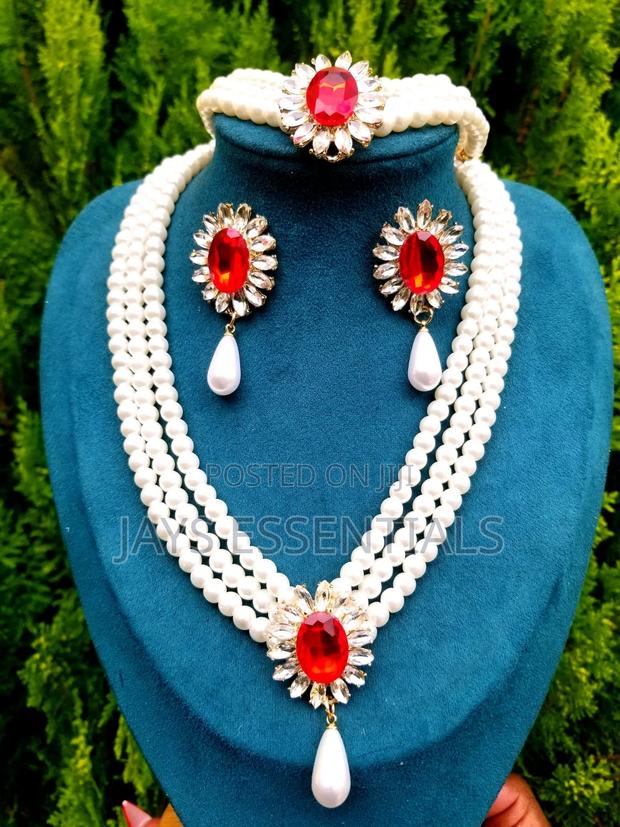Elegant Pearl Jewelry Sets - thumbnail 2