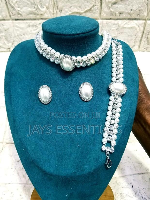 Elegant Pearl Jewelry Sets - thumbnail 5