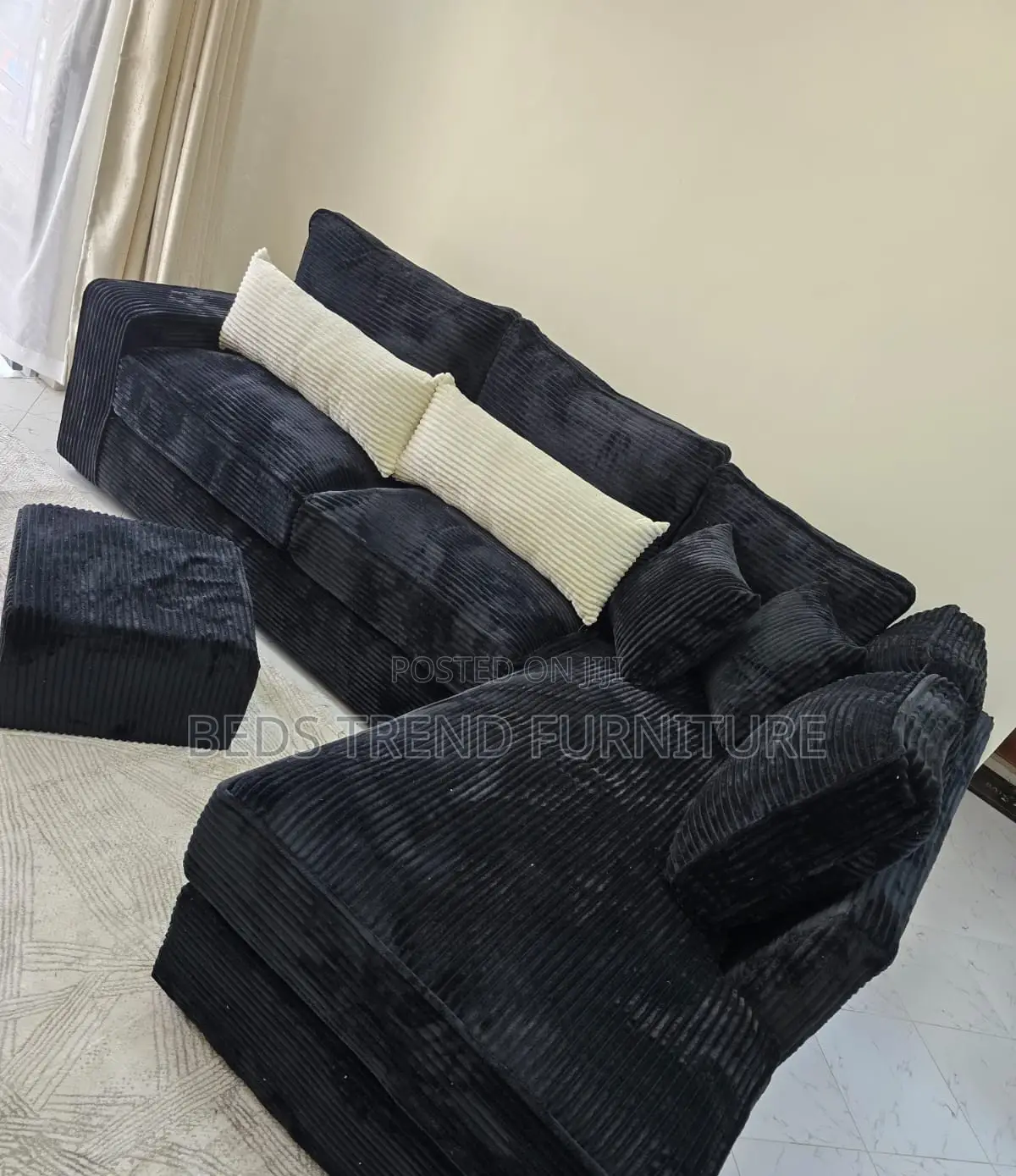 Simple Stretching 6 Seater L Seat