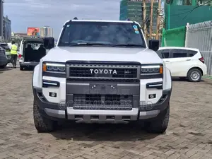 Toyota Land Cruiser Prado 2.8 2024 White