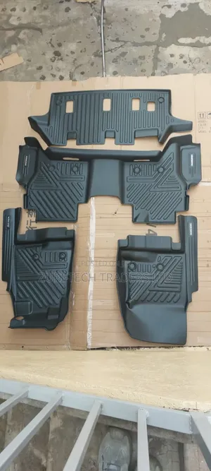 Pajero 5d Tpe Floor Mats