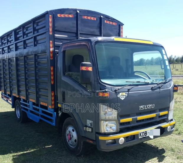 Isuzu Elf 2013 - thumbnail 2