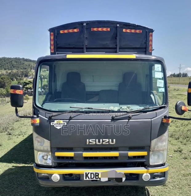 Isuzu Elf 2013 - thumbnail 9