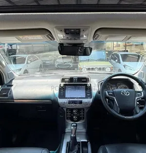 Toyota Land Cruiser Prado 3.0 190hp 2020 Gray