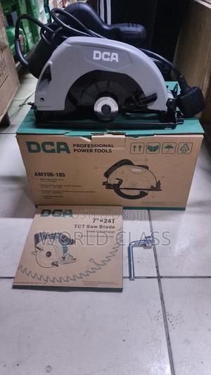 Dca 7" Circular Saw With a Free 7" Blade