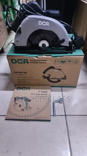 Dca 7" Circular Saw With a Free 7" Blade