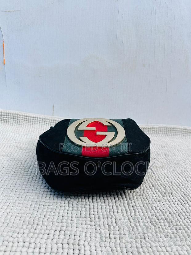 Authentic Gucci Shoulder Bag - thumbnail 2