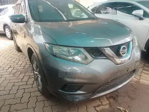 Nissan X-Trail 2014 Gray