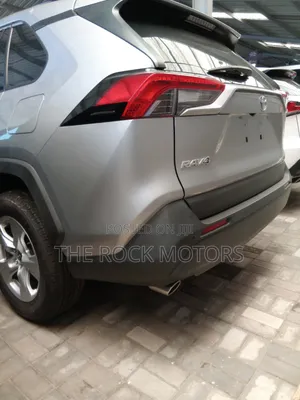 Toyota RAV4 2018 Silver