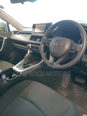 Toyota RAV4 2018 Silver