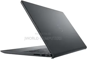 New Laptop Dell Vostro 3520 8GB Intel Core i7 SSD 512GB