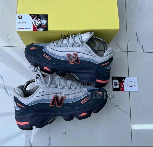 New Balance 1000 - main view