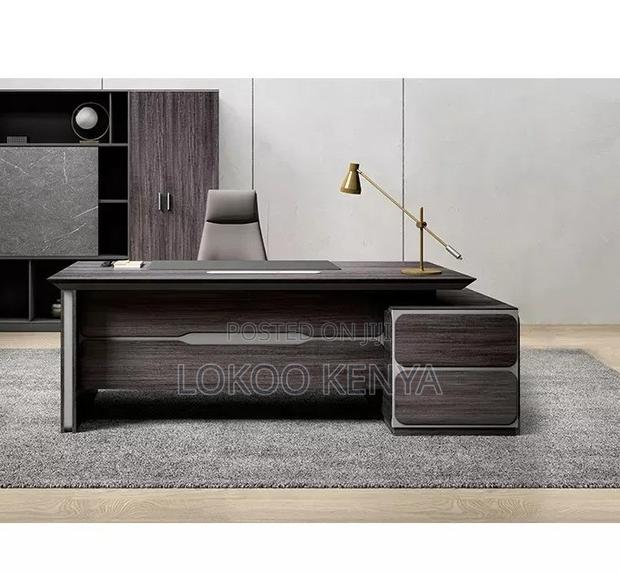 Office Desk; 1.6 M Executive Gray L Shape in Colour Office Desk - thumbnail 5