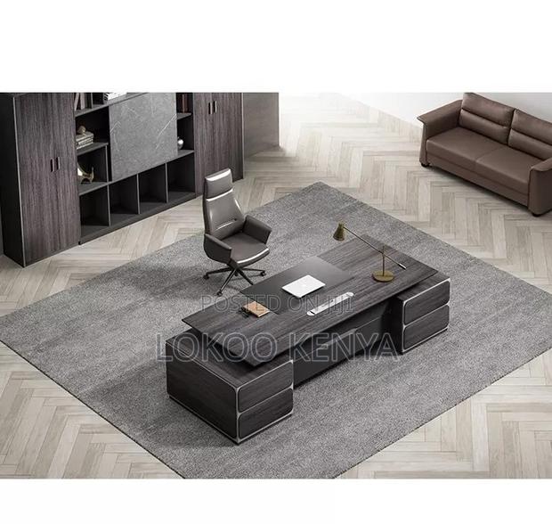 Office Desk; 1.6 M Executive Gray L Shape in Colour Office Desk - thumbnail 6