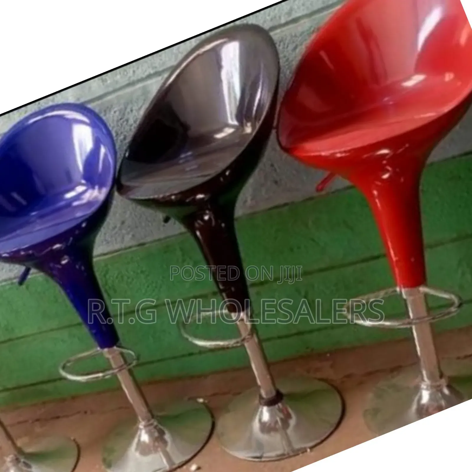 Executive Adjustable Bar Stool ~ Comfortable Stylish