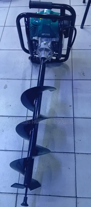 Poweraction Earth Auger, a Petrol-Powered