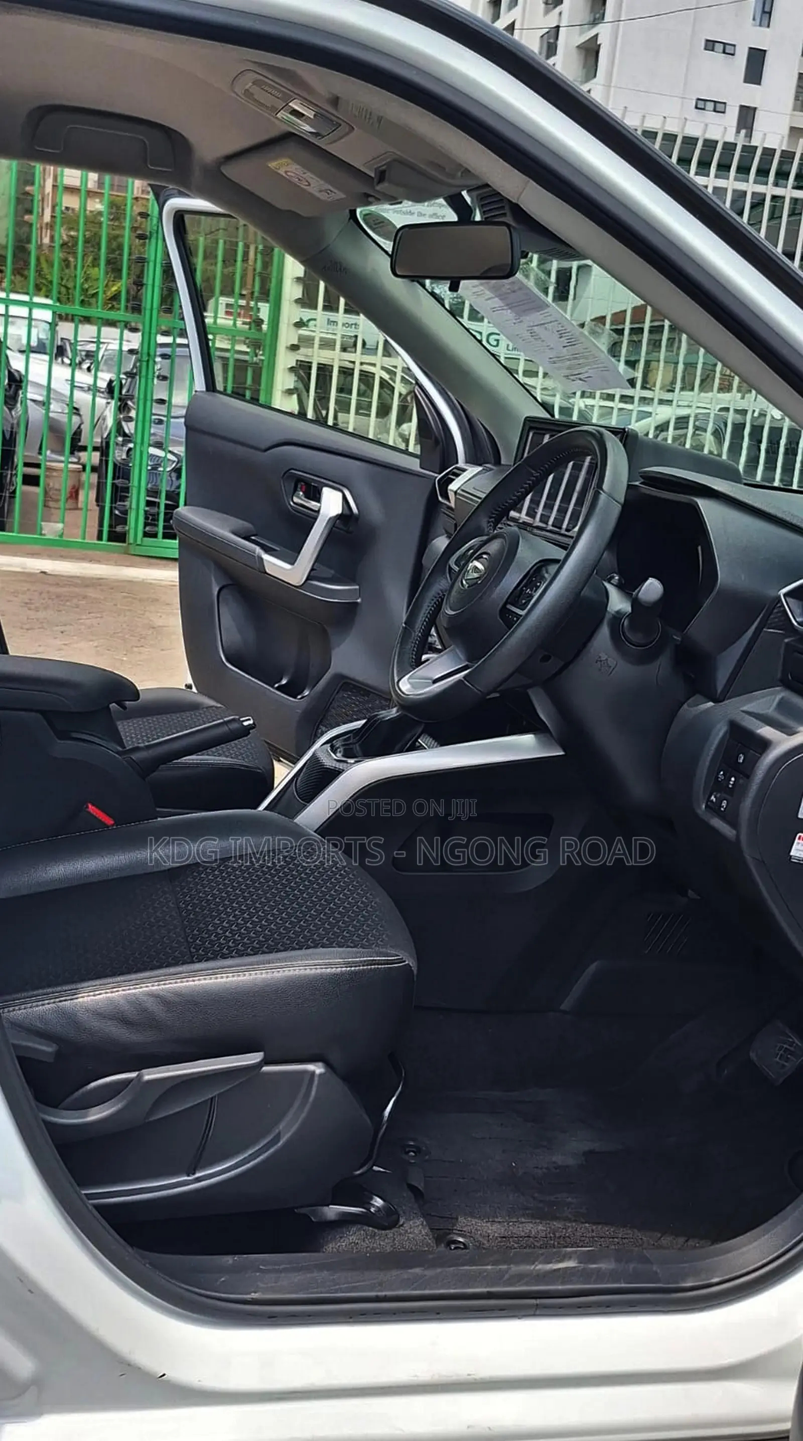 Daihatsu Rocky 2019 White