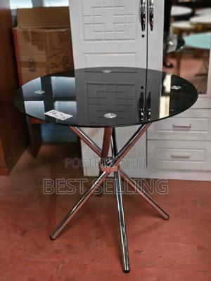 Silver Legged Round Table - thumbnail 2