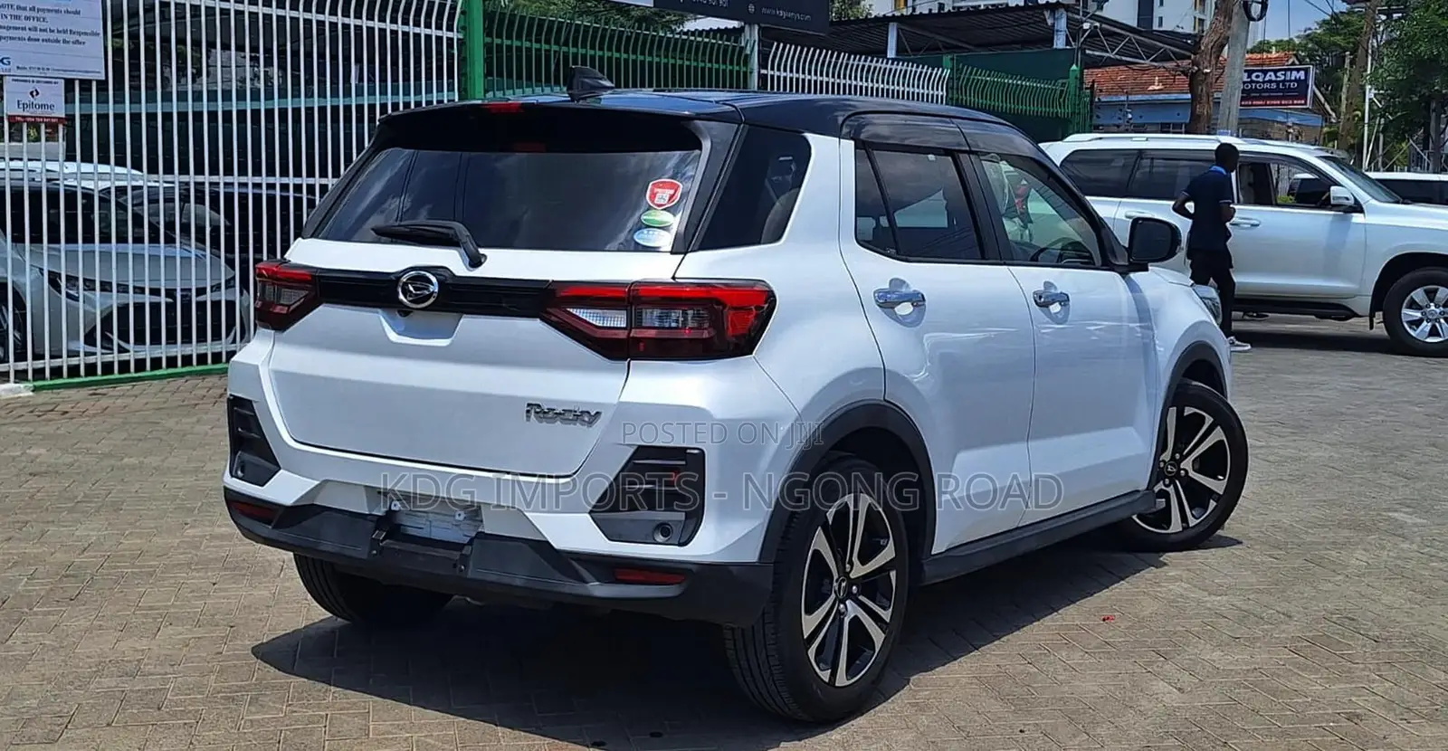 Daihatsu Rocky 2019 White