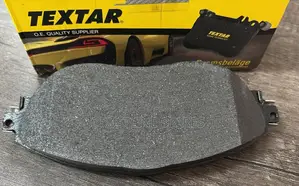 Audi Vw Front Brake Pads Set /Passat/Sharan/Golf/Audi3