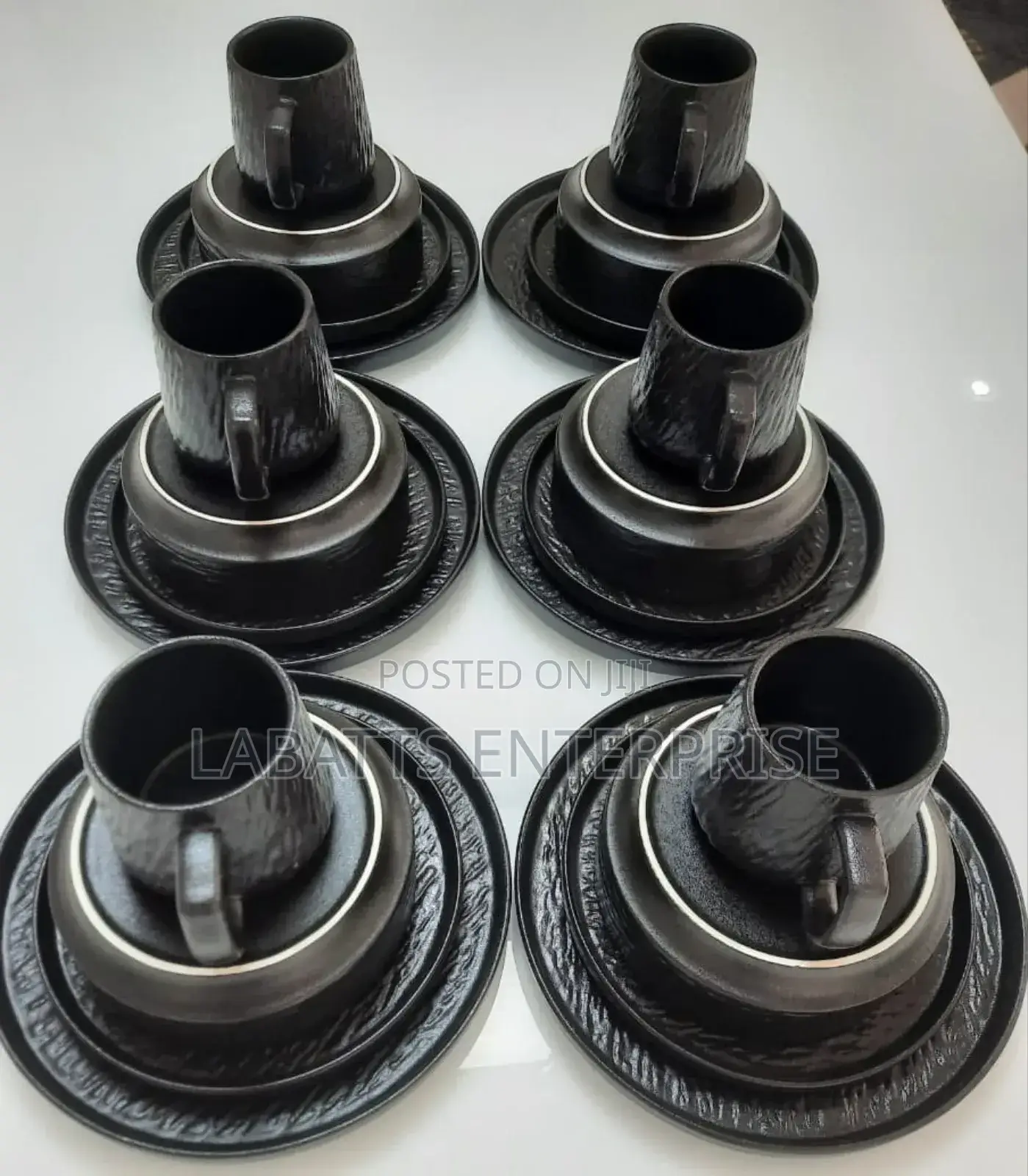 Black Ceramic Dinnerset