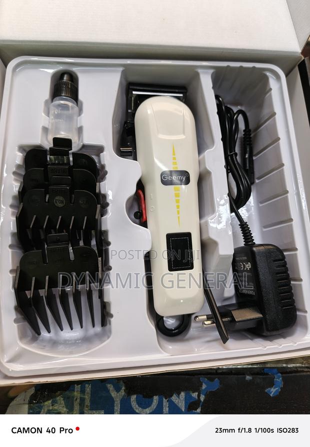 Geemy Professional Hair Clipper - thumbnail 3