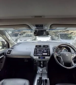 Toyota Land Cruiser Prado 2.8 2020 Silver