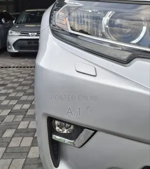 Toyota Land Cruiser Prado 2.8 2020 Silver