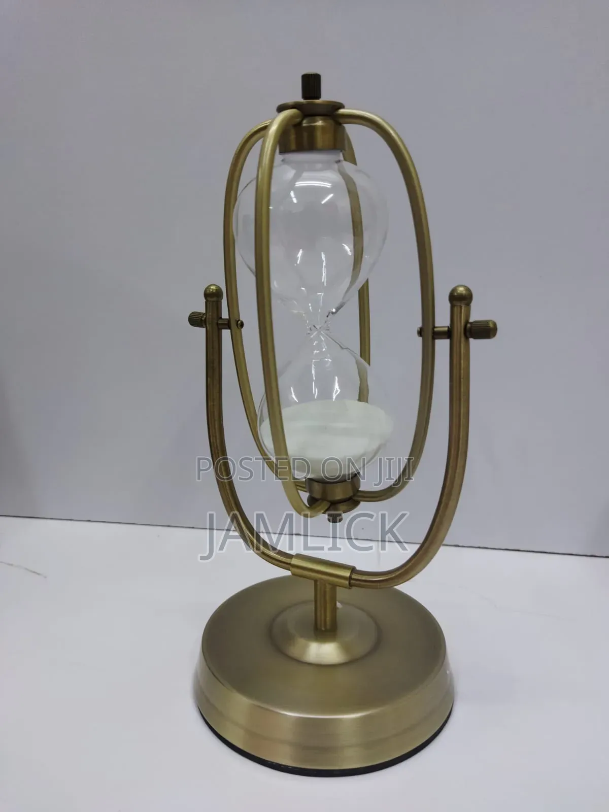 Premium Quality Home Décor Item – Metal Hourglass Sand Timer - Bz