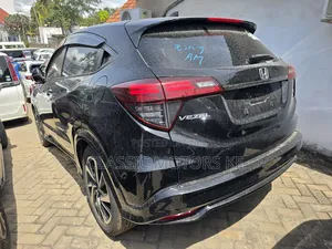 Honda Vezel 1.5 Hybrid 2WD 2019 Black