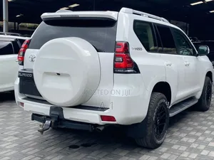 Toyota Land Cruiser Prado 3.0 190hp 2018 White