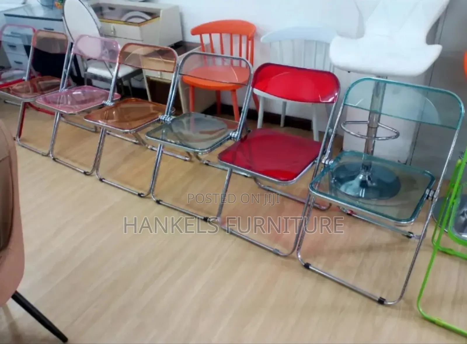 Modern Acrylic Clear Foldable Chair – Stylish Space Saving