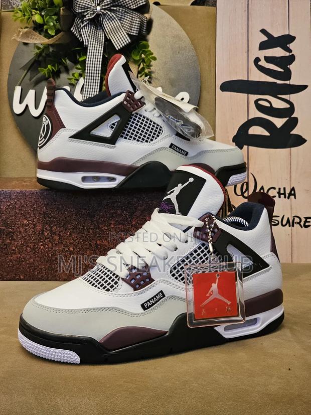 Air Jordan 4 - thumbnail 12