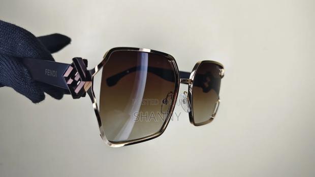 Fendi Sunglasses - thumbnail 2