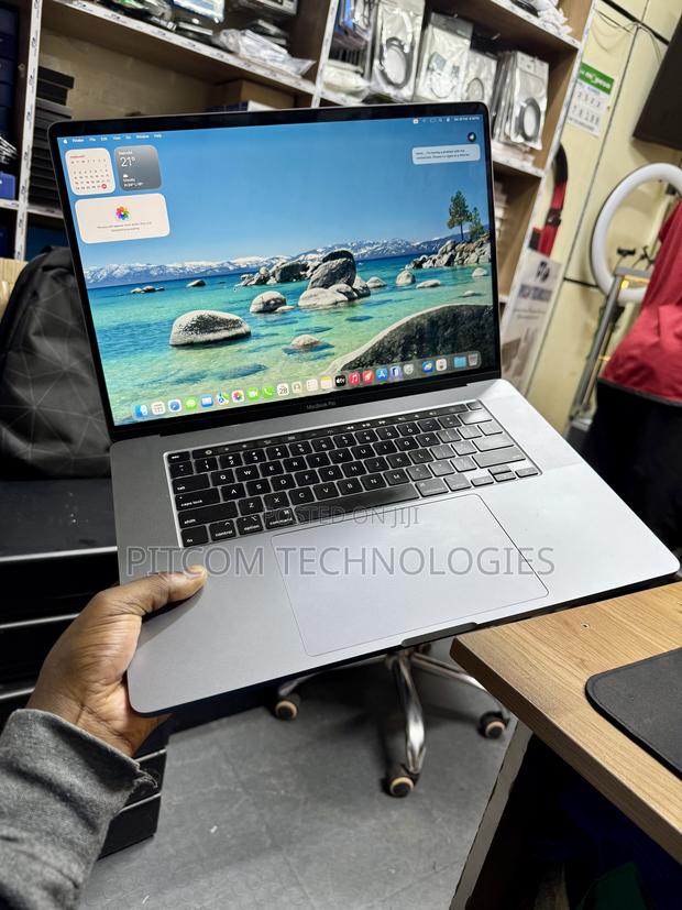 Laptop Apple MacBook Pro 2019 32GB Intel Core i7 SSD 32GB - thumbnail 2