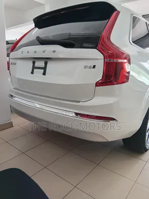 Volvo XC90 2022 White