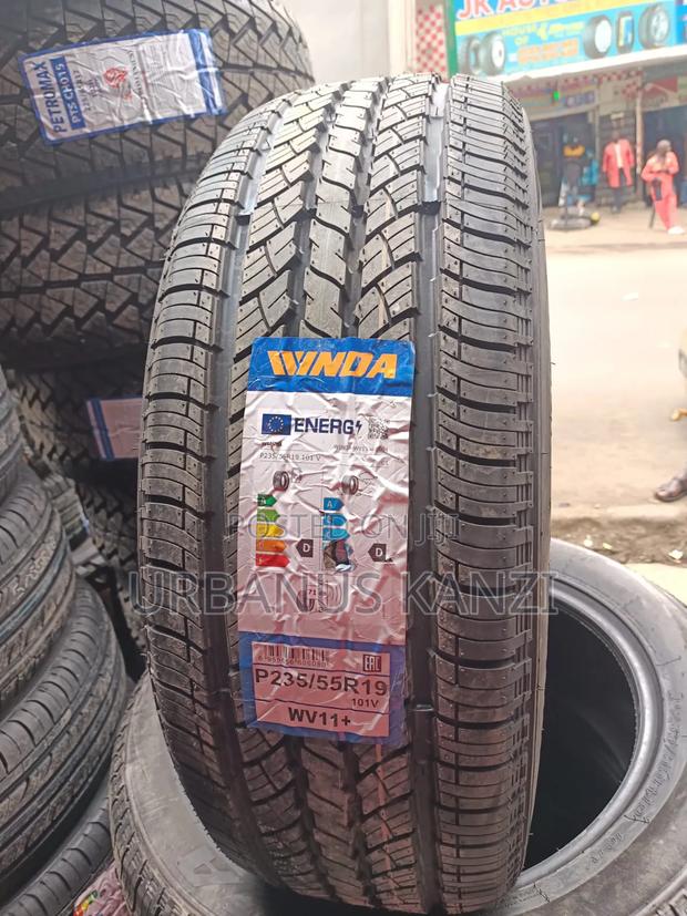 235/55r19 Winda Tyre - main view