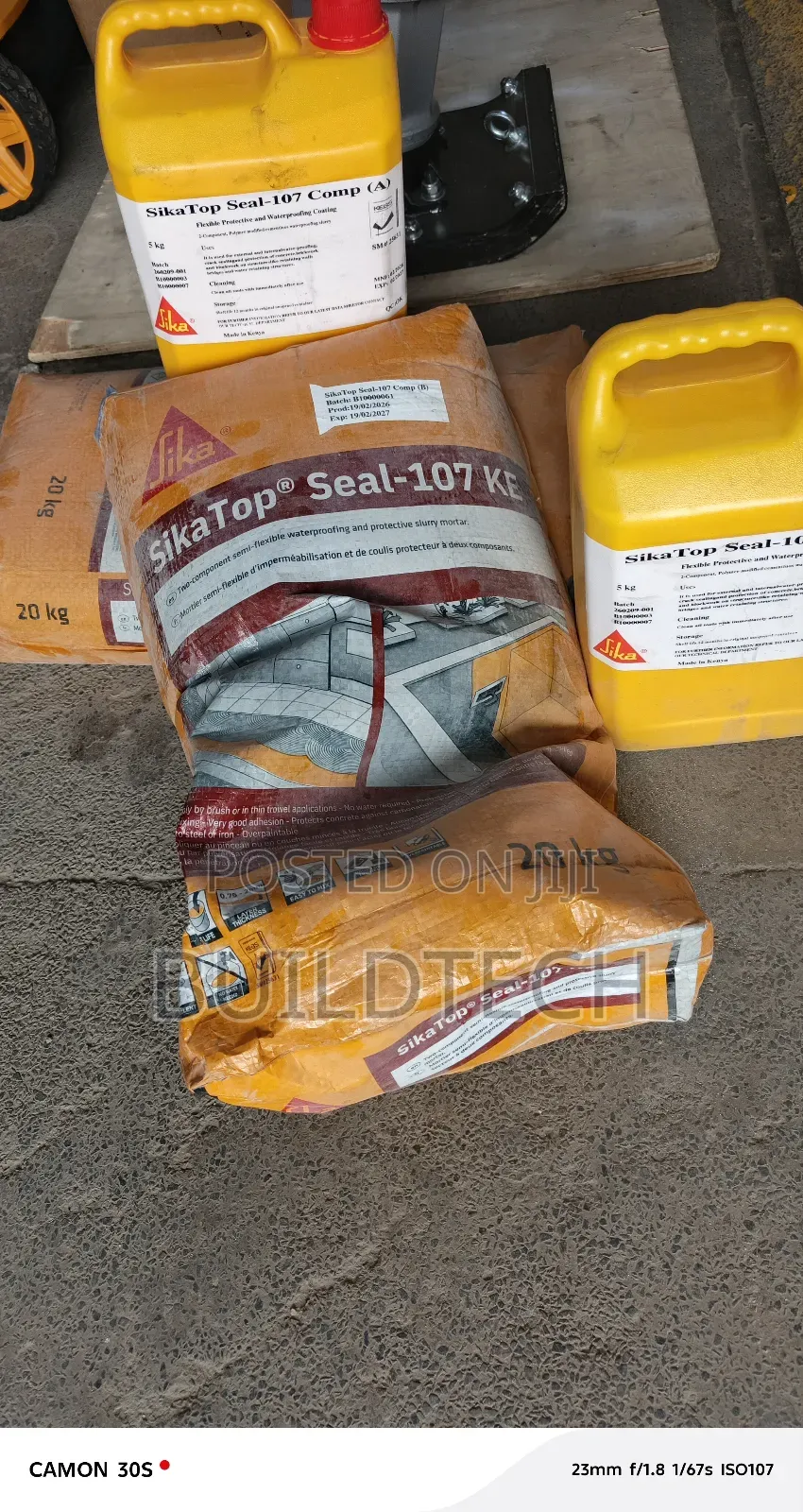 Sikatopseal 107 for Dampness.