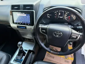 Toyota Land Cruiser Prado 2.7 2019 Pearl