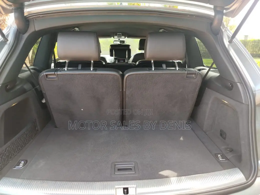 Audi Q7 2006 Gray