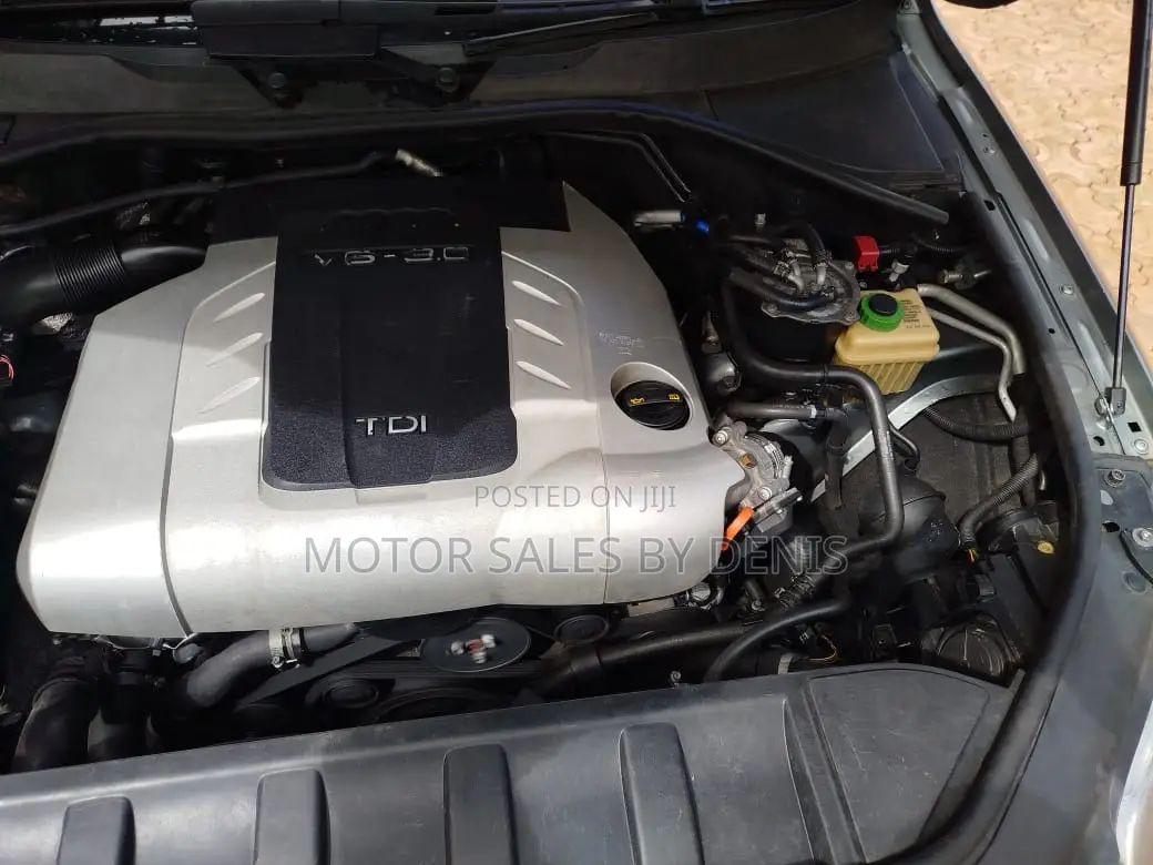Audi Q7 2006 Gray