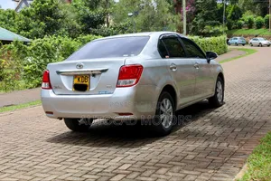 Toyota Axio 1.5 X 2WD 2014 Silver