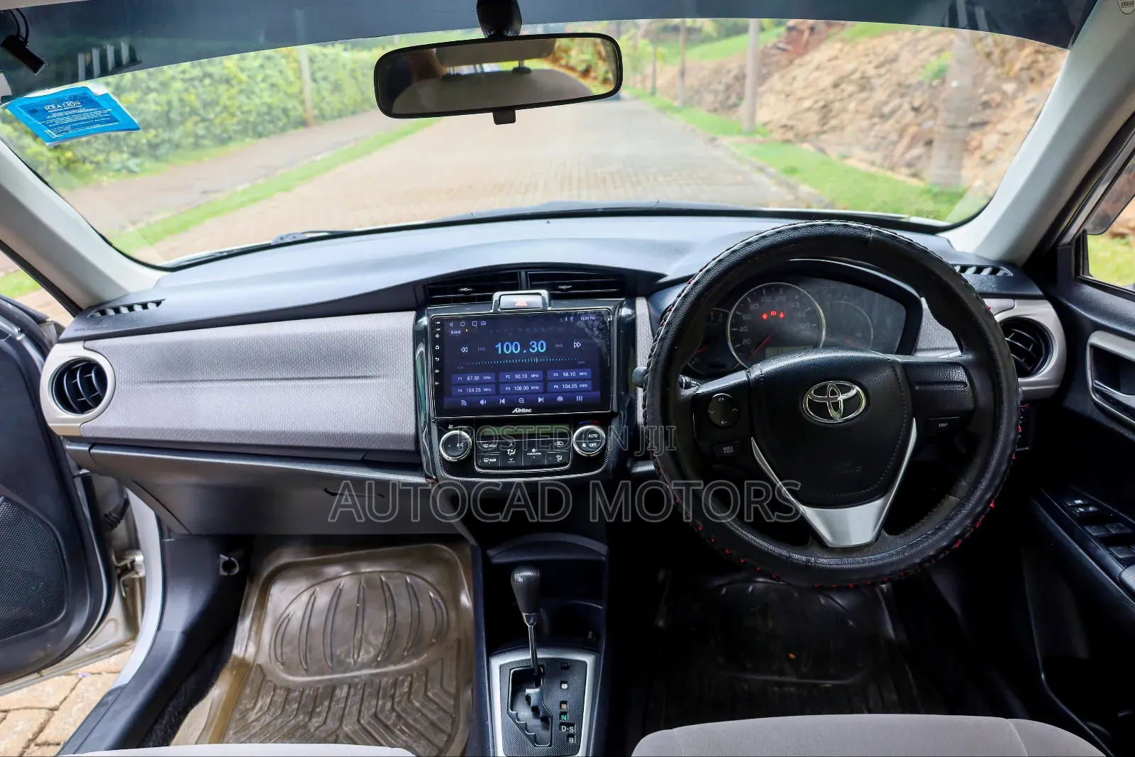 Toyota Axio 1.5 X 2WD 2014 Silver