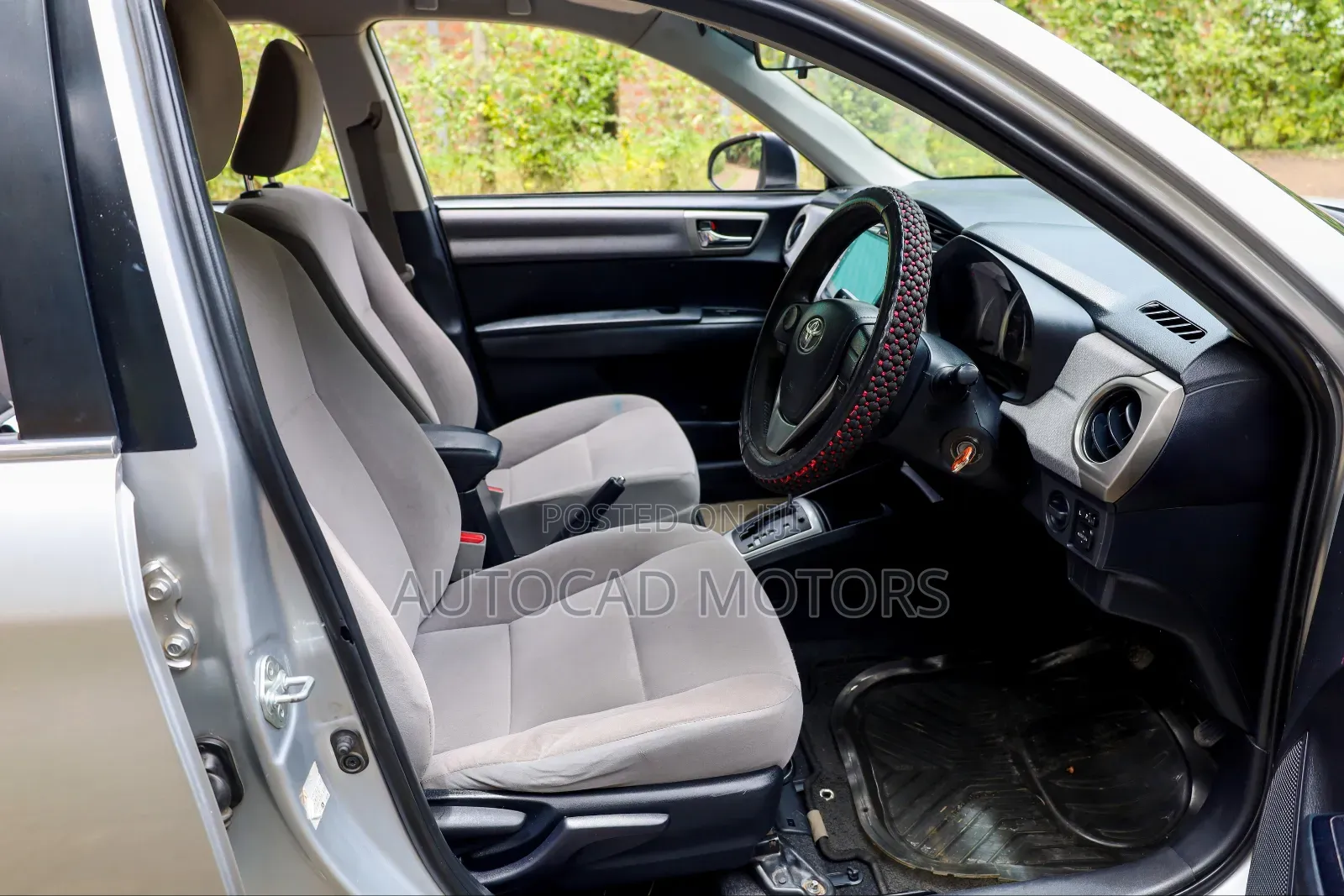 Toyota Axio 1.5 X 2WD 2014 Silver