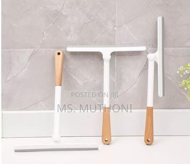 Glass Window / Door Squeegee