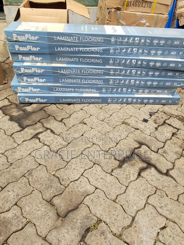 Laminated Flooring/ Floor Laminates - thumbnail 2
