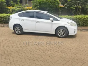 Toyota Prius 2012 White