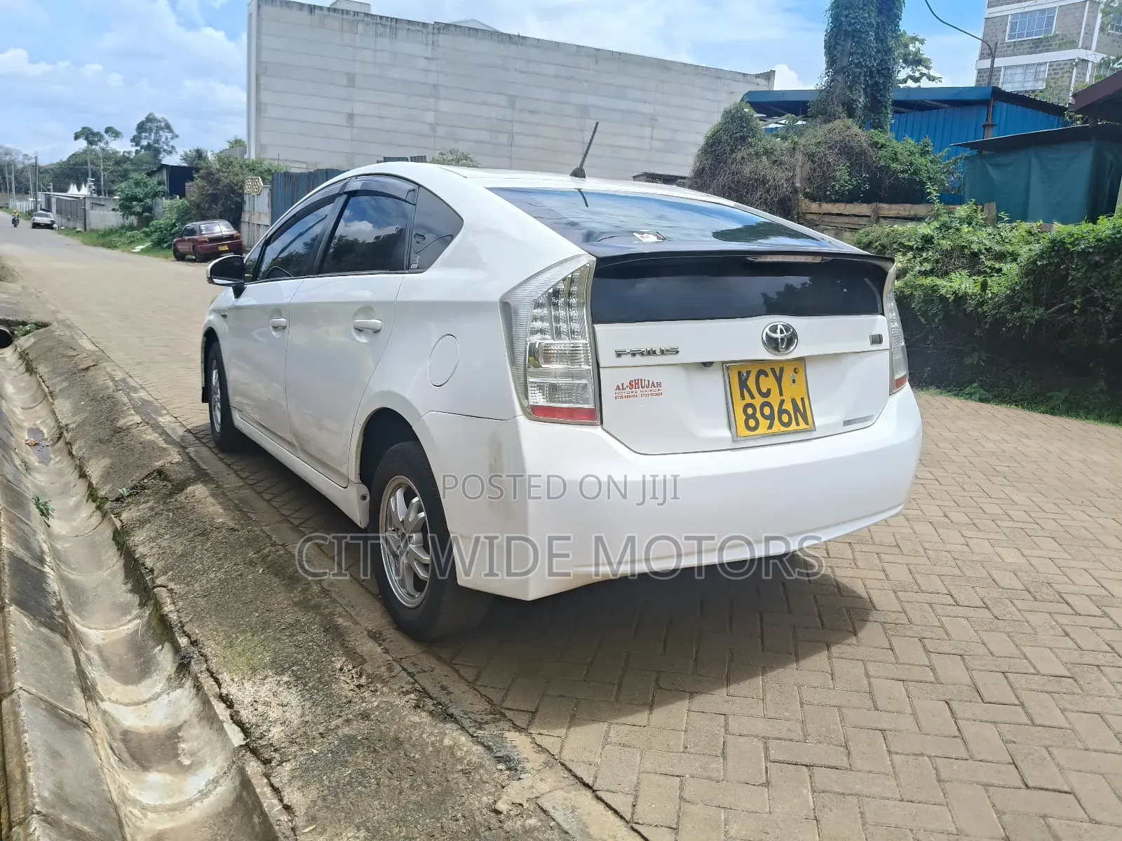 Toyota Prius 2012 White