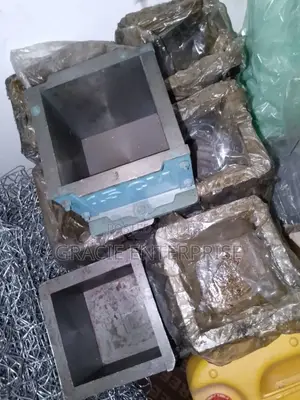 Cube Moulds