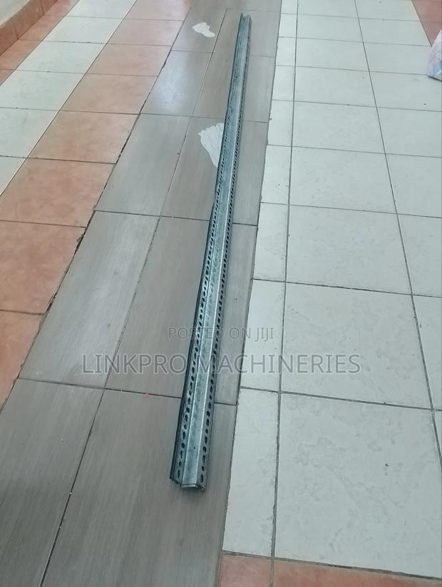 8 Feet Solar Rail - main view